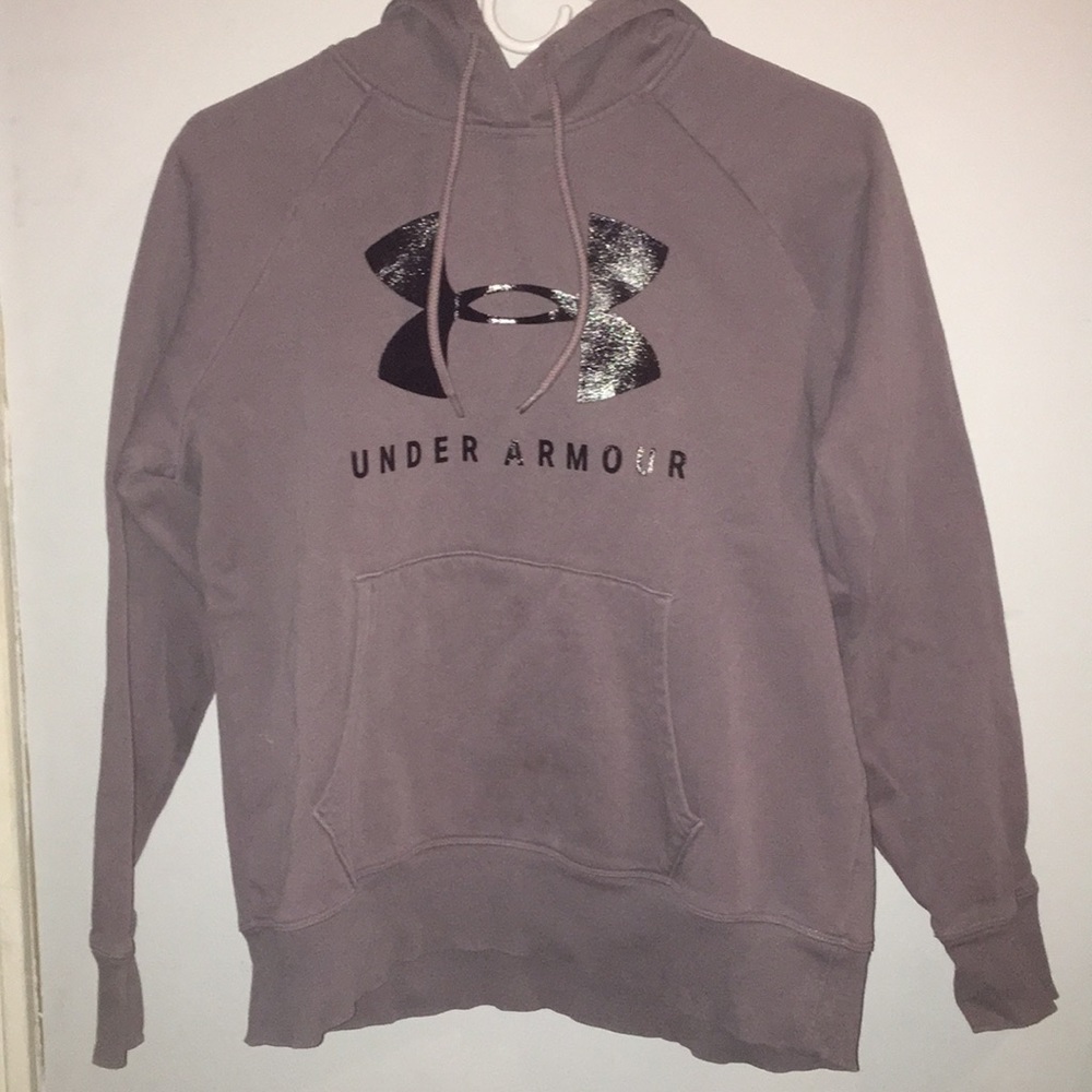 A under armor sweatshirt